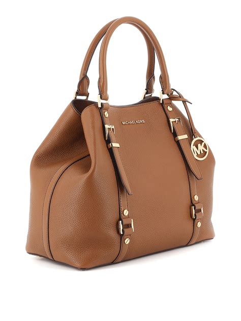 purse by michael kors